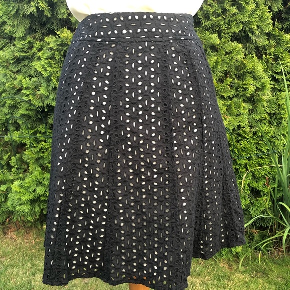 Ann Taylor Petite Skirt Size 6P Black Eyelet Midi Skirt A Line - Picture 4 of 11